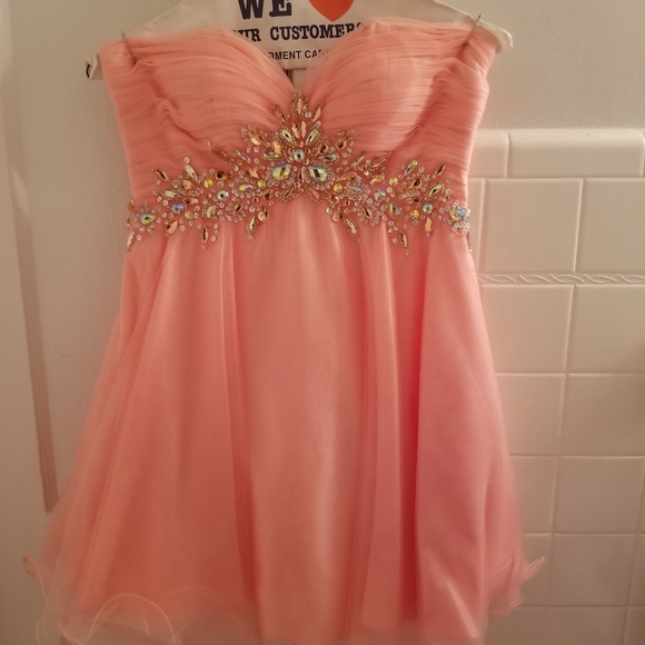 Boubou coral prom or formal dress - Picture 1 of 6